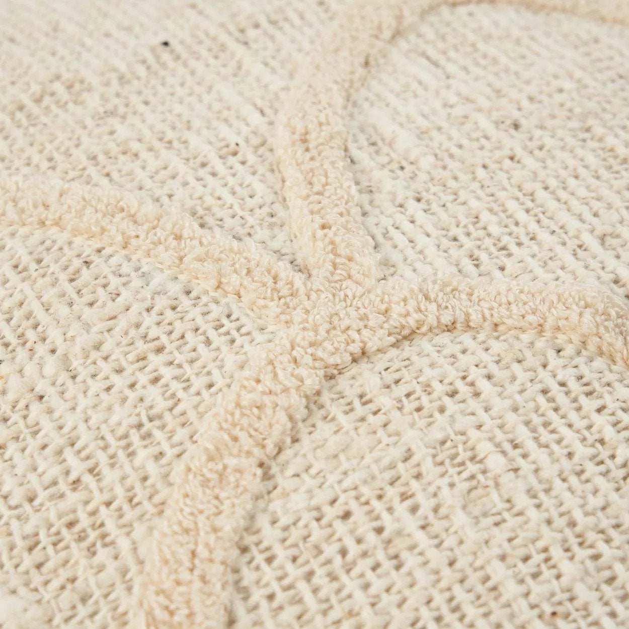 Arc Cushion