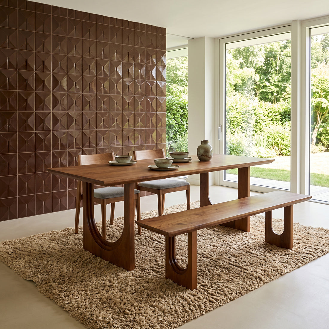 Aurea Chamfered Arch mango wood dining table - 240 cm