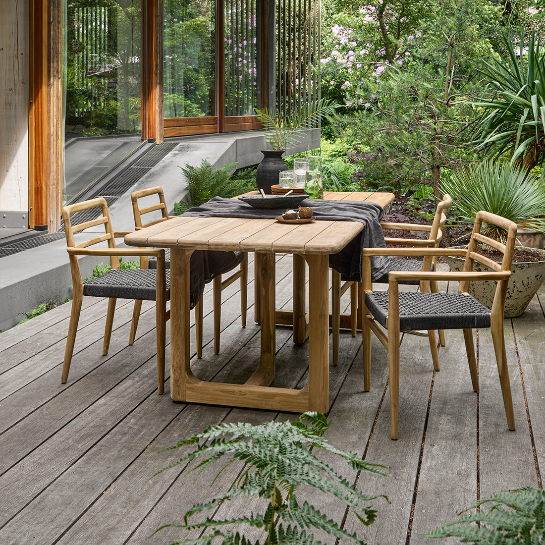 Primavera teak garden table - 240 cm